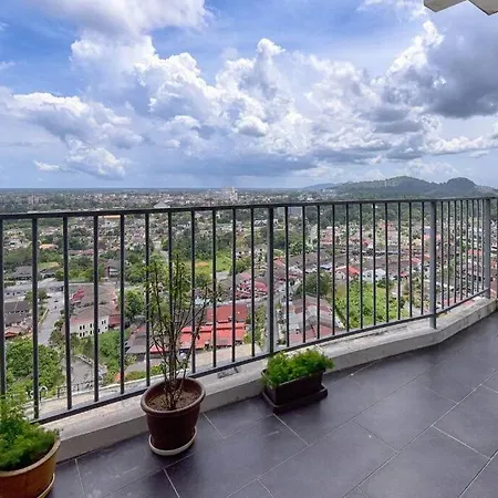 Taiping Comfy 3Br Homestay Near Lake Garden With Wifi Netflix Exterior photo