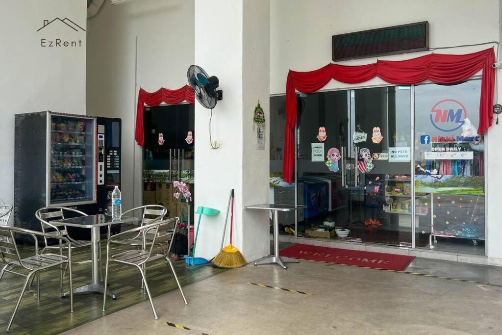 Comfy 3br Near Garden With Wifi Netflix Apartment